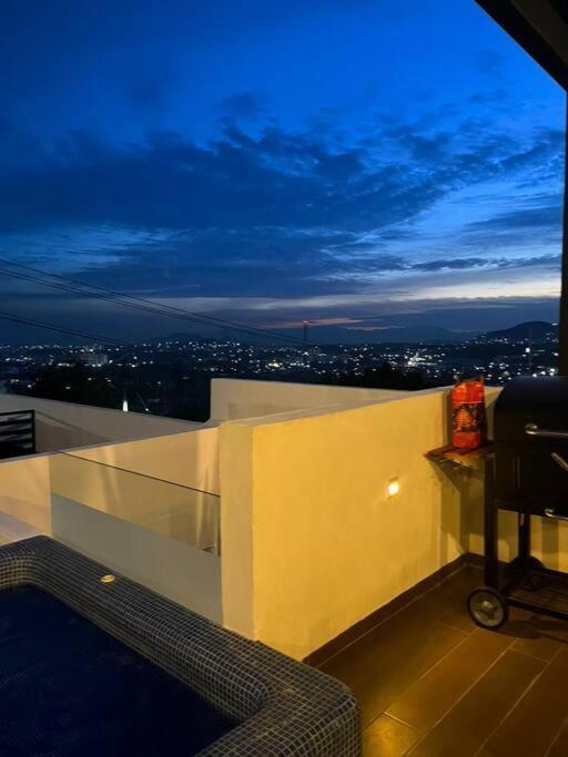 Residencia Corinto La Cima Frac Burgos Bugambilias Villa เตมิกซ์โก ภายนอก รูปภาพ