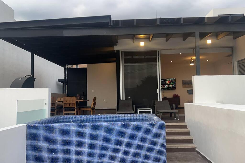 Residencia Corinto La Cima Frac Burgos Bugambilias Villa เตมิกซ์โก ภายนอก รูปภาพ